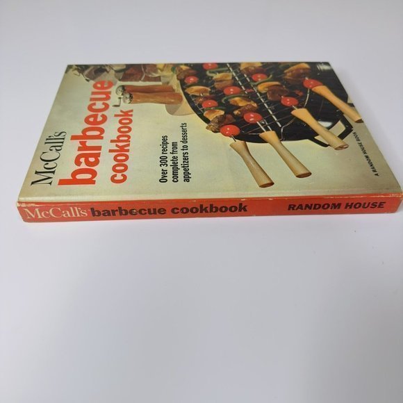 McCall's Barbeque Cookbook (1965, HC) First Printing, 300 Recipes, EX - Picture 3 of 4
